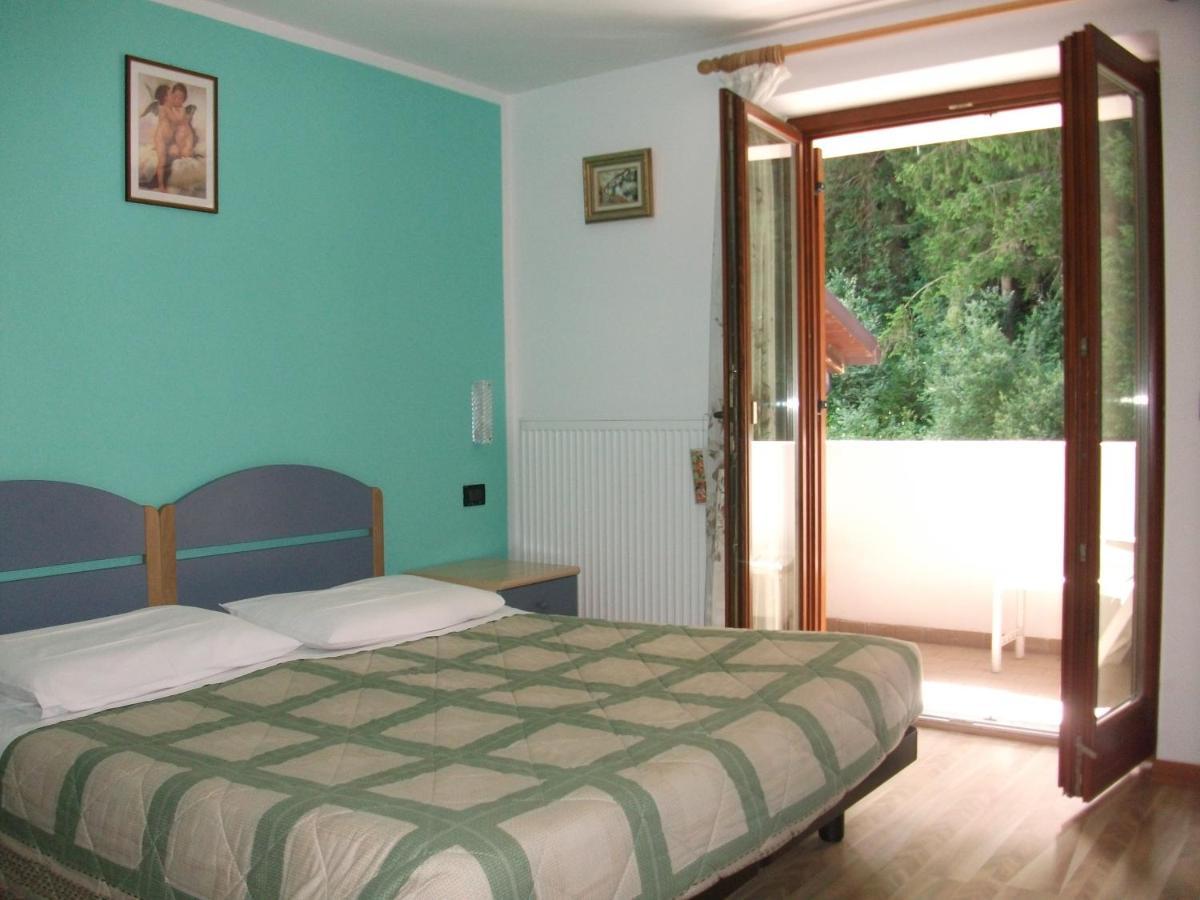 Hotel Genzianella Presenaio 외부 사진